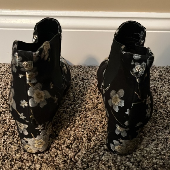Anne Klein Floral Patterned Boots - Picture 4 of 4